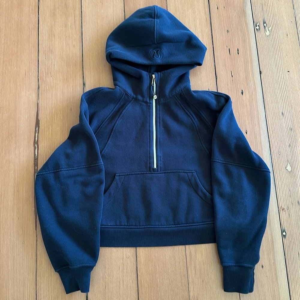 Lululemon Scuba Oversize Hoodie- Black with Gold Half-Zip